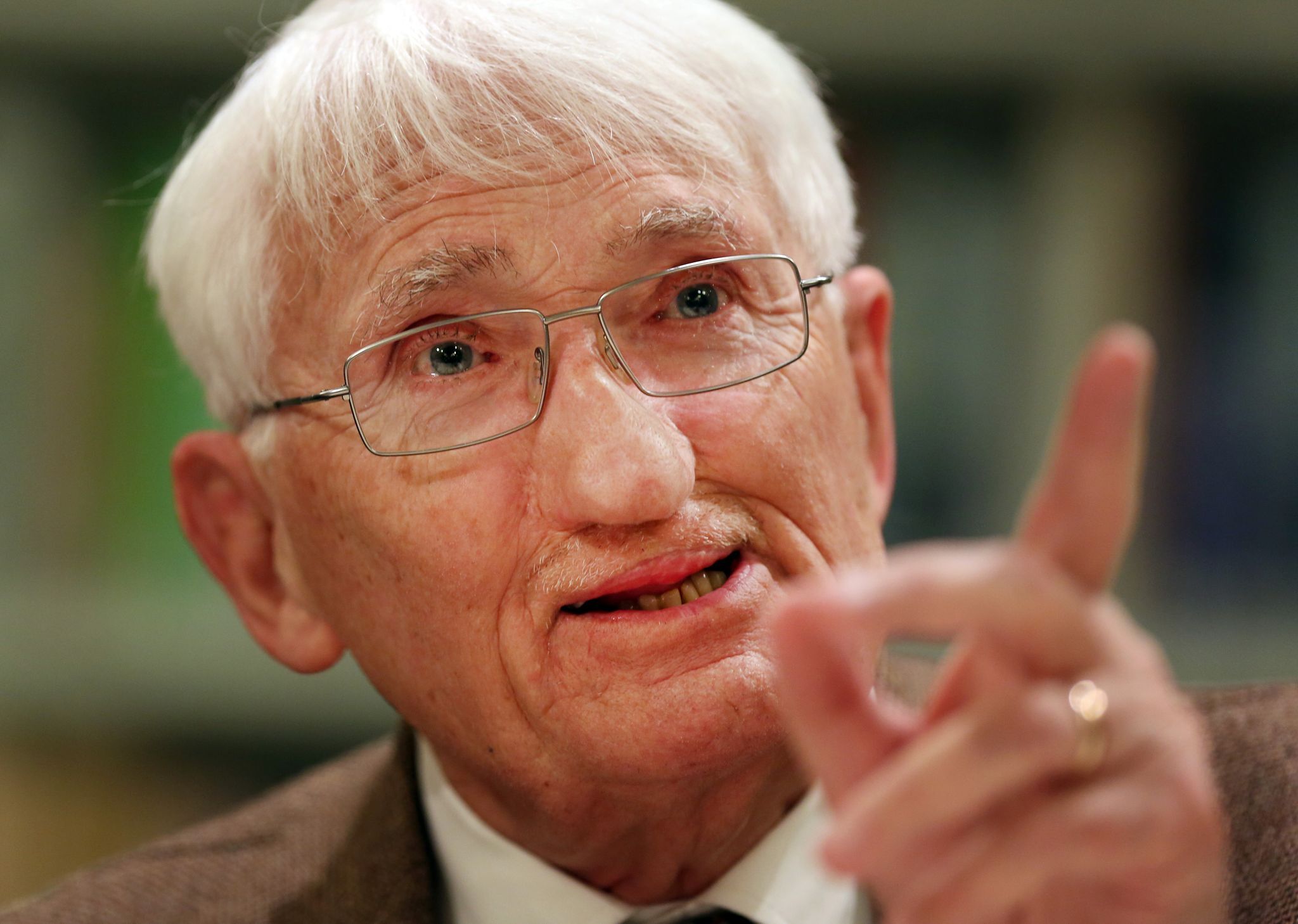 Blume würdigt Habermas als «intellektuelle Instanz»