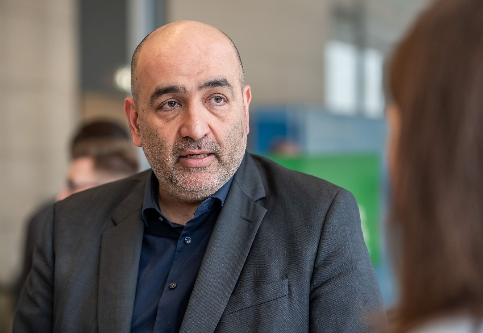 Nouripour verlangt Fortschritte bei Wahltermin-Bündelung