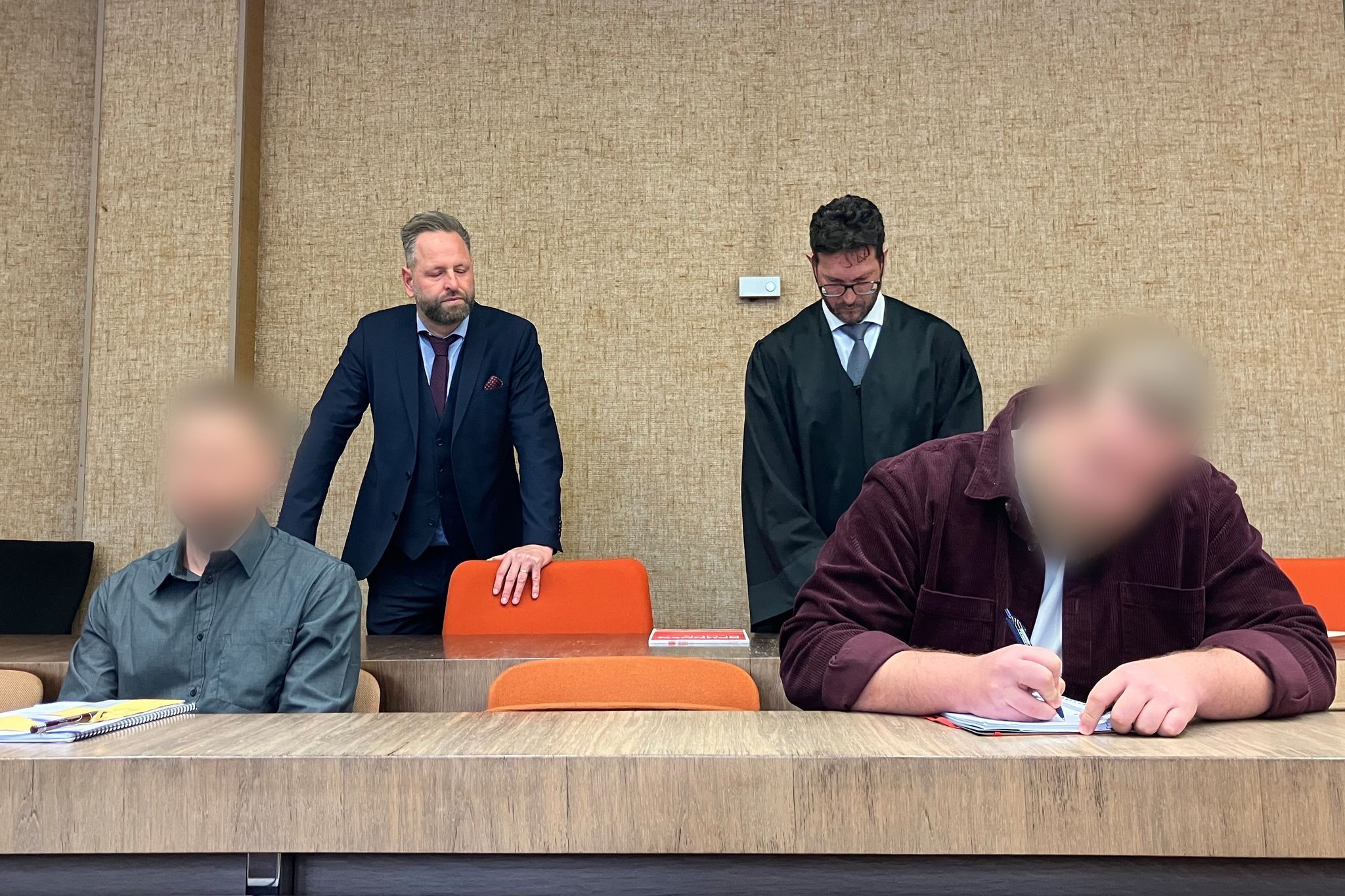 Urteil im Prozess gegen JVA-Mitarbeiter vertagt