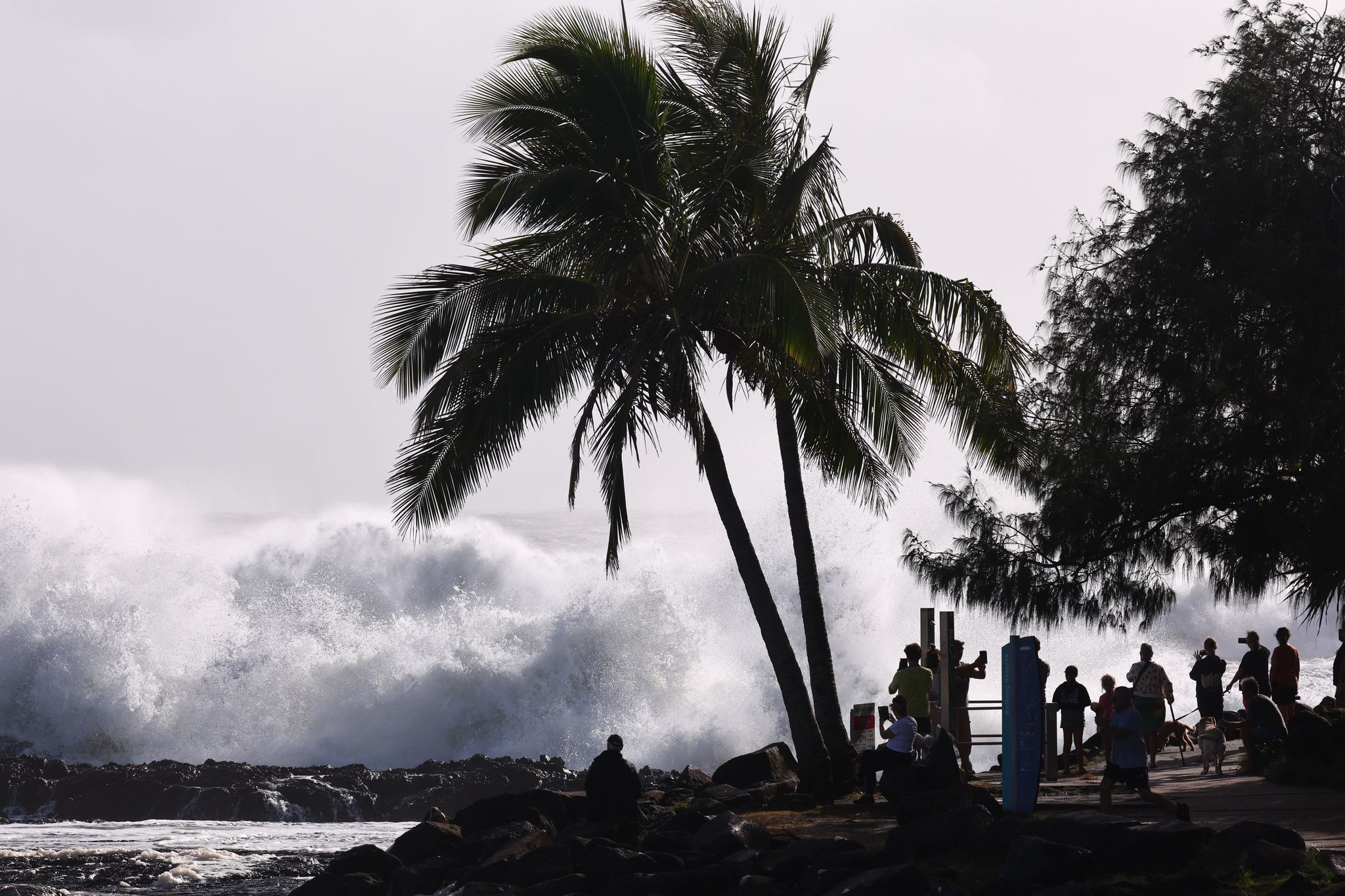 Kategorie-5-Zyklon «Narelle» steuert auf Queensland zu