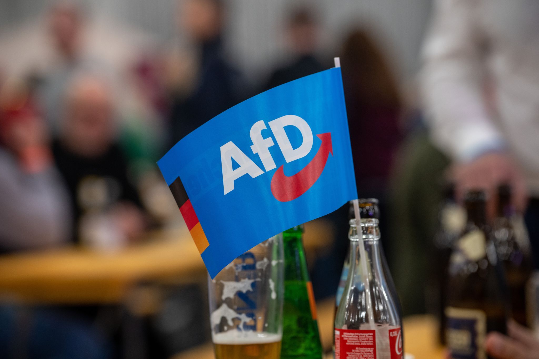 AfD scheitert mit Antrag für höheren Pfand auf Bierkisten