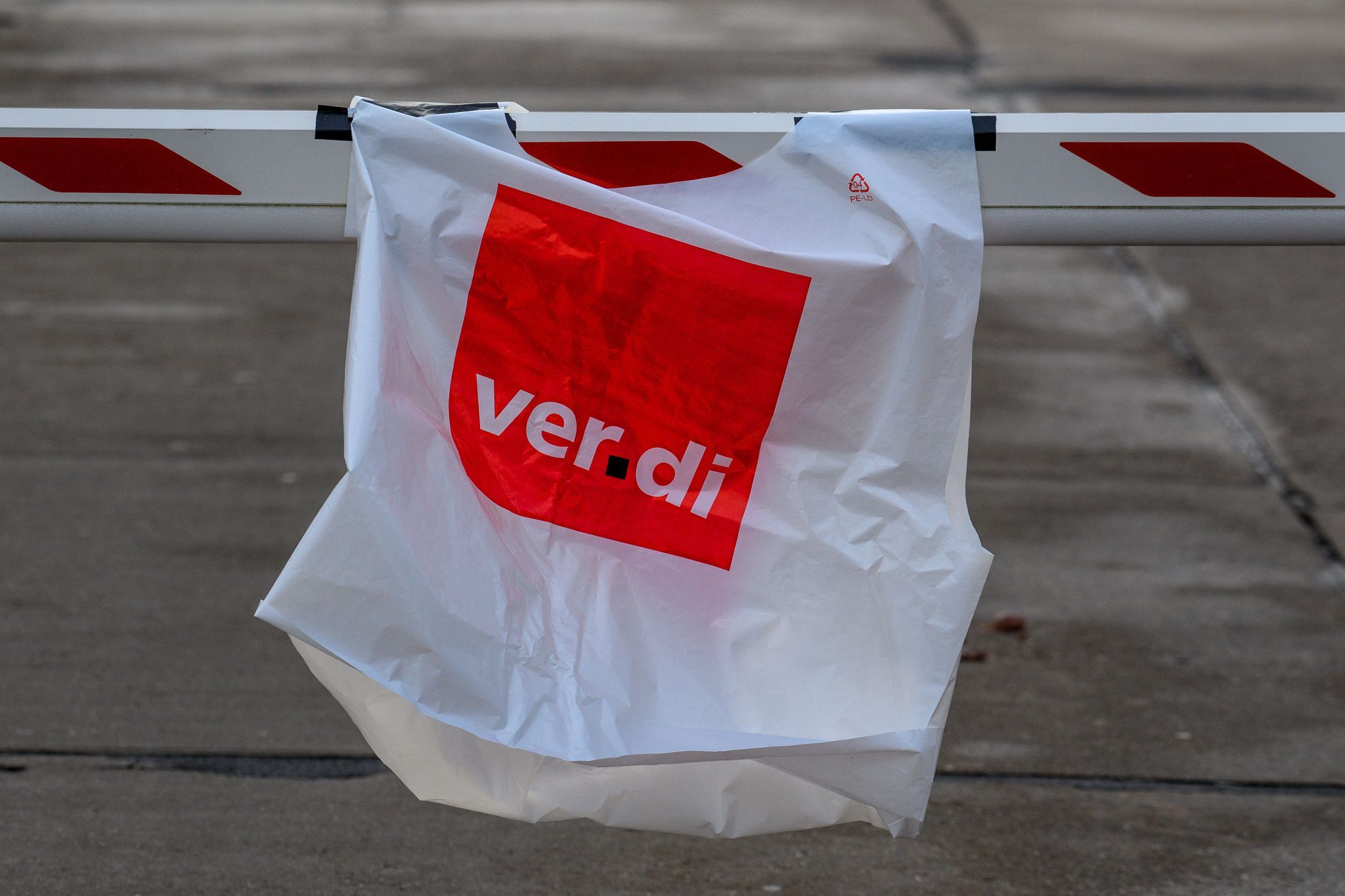 Warnstreiks dauern in einigen bayerischen Städten an