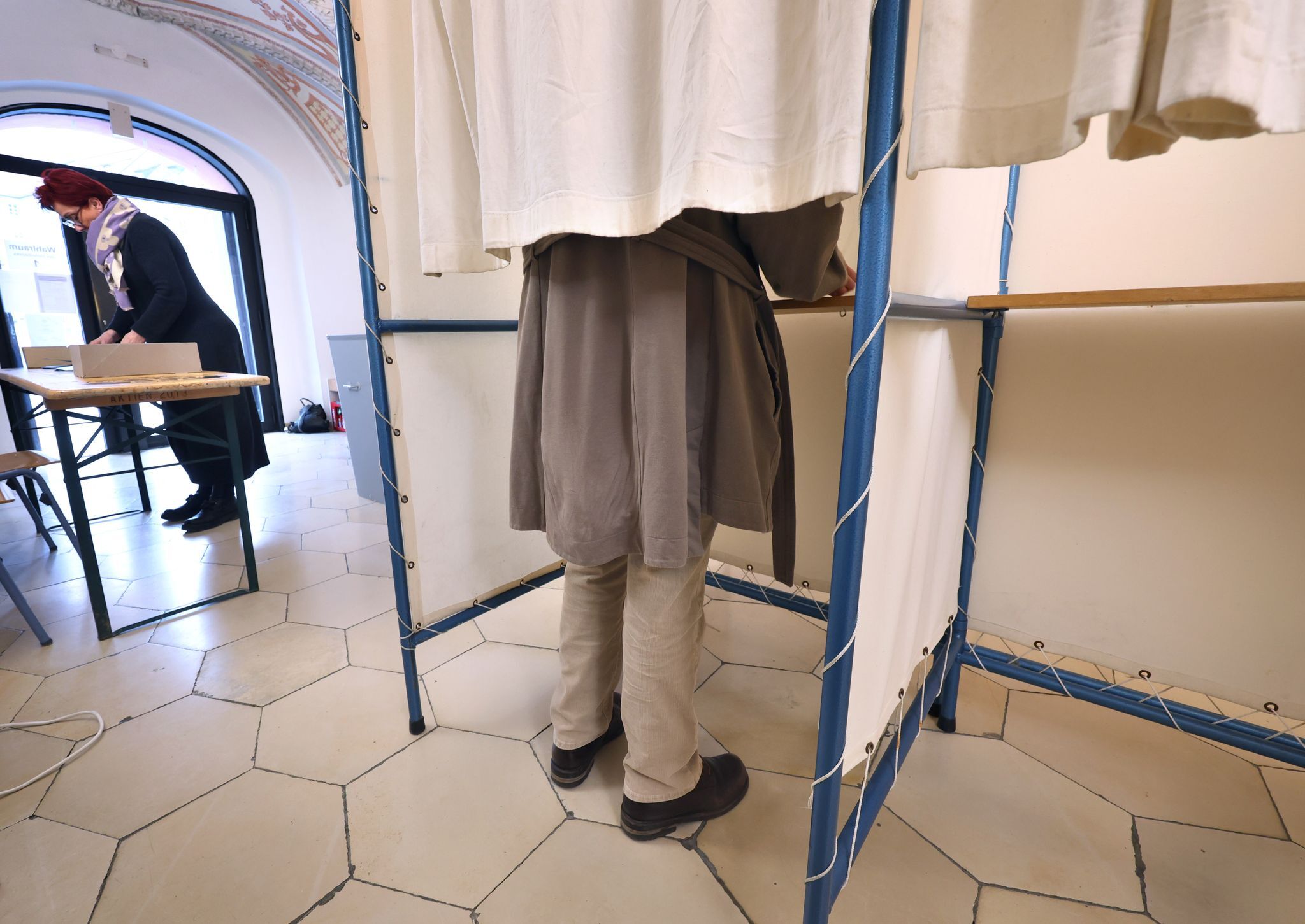 Untreuevorwürfe gegen Amtsinhaber – Herausforderer siegt