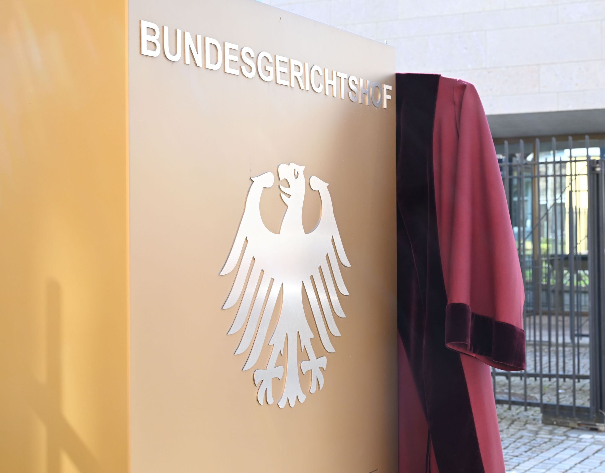 Die roten Roben der Bundesgerichte – ein knappes Gut?