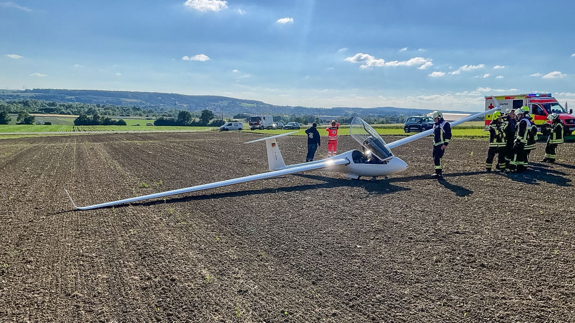 Drei Segelflieger müssen bei Buttenheim notlanden