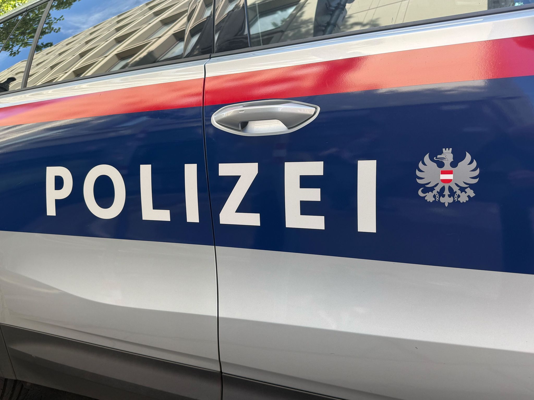Strömung reißt drei Menschen in Bludenz mit sich – Zwei Tote