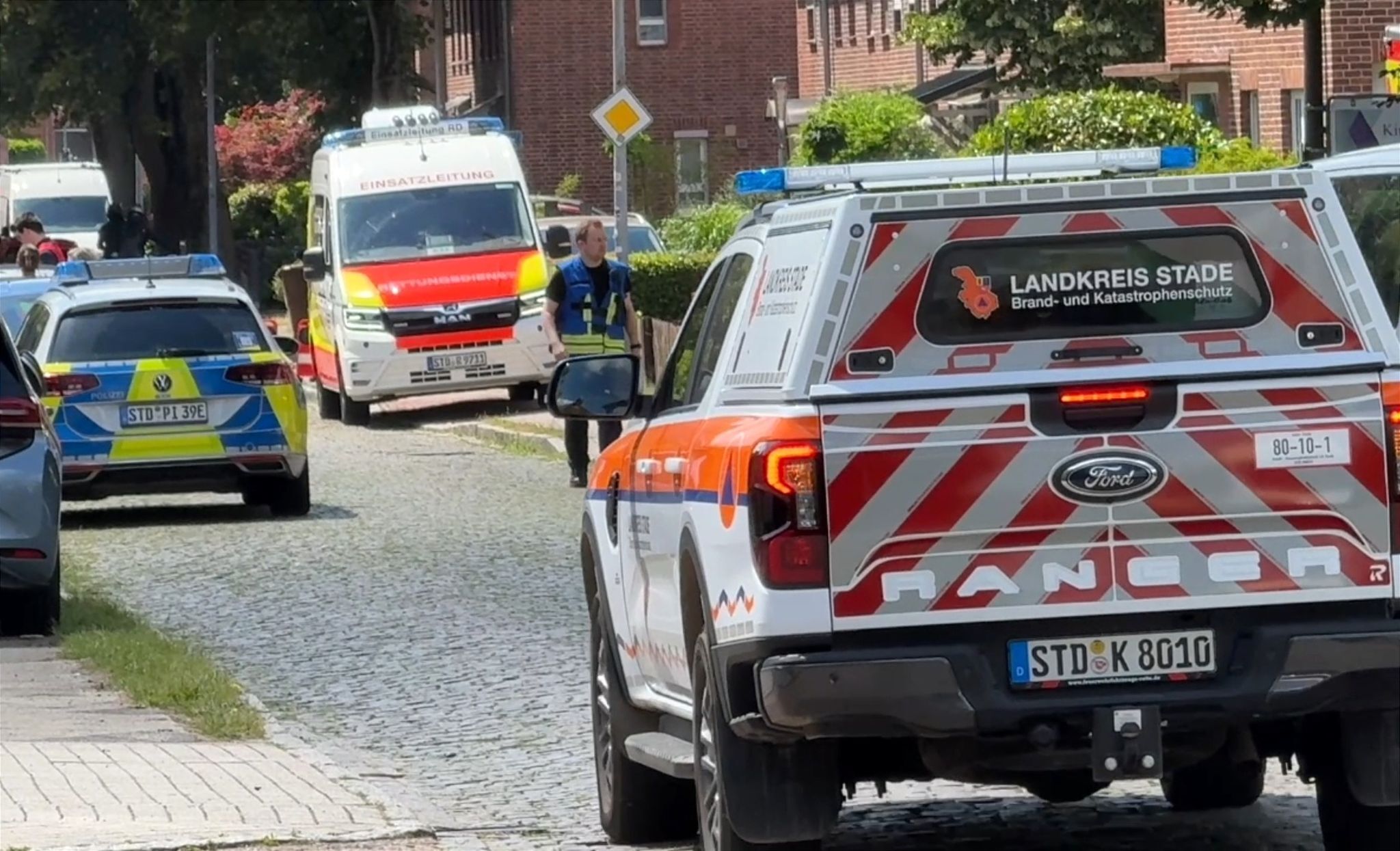 Schüsse in Jugendeinrichtung – Fünf Tote, zwei Festnahmen