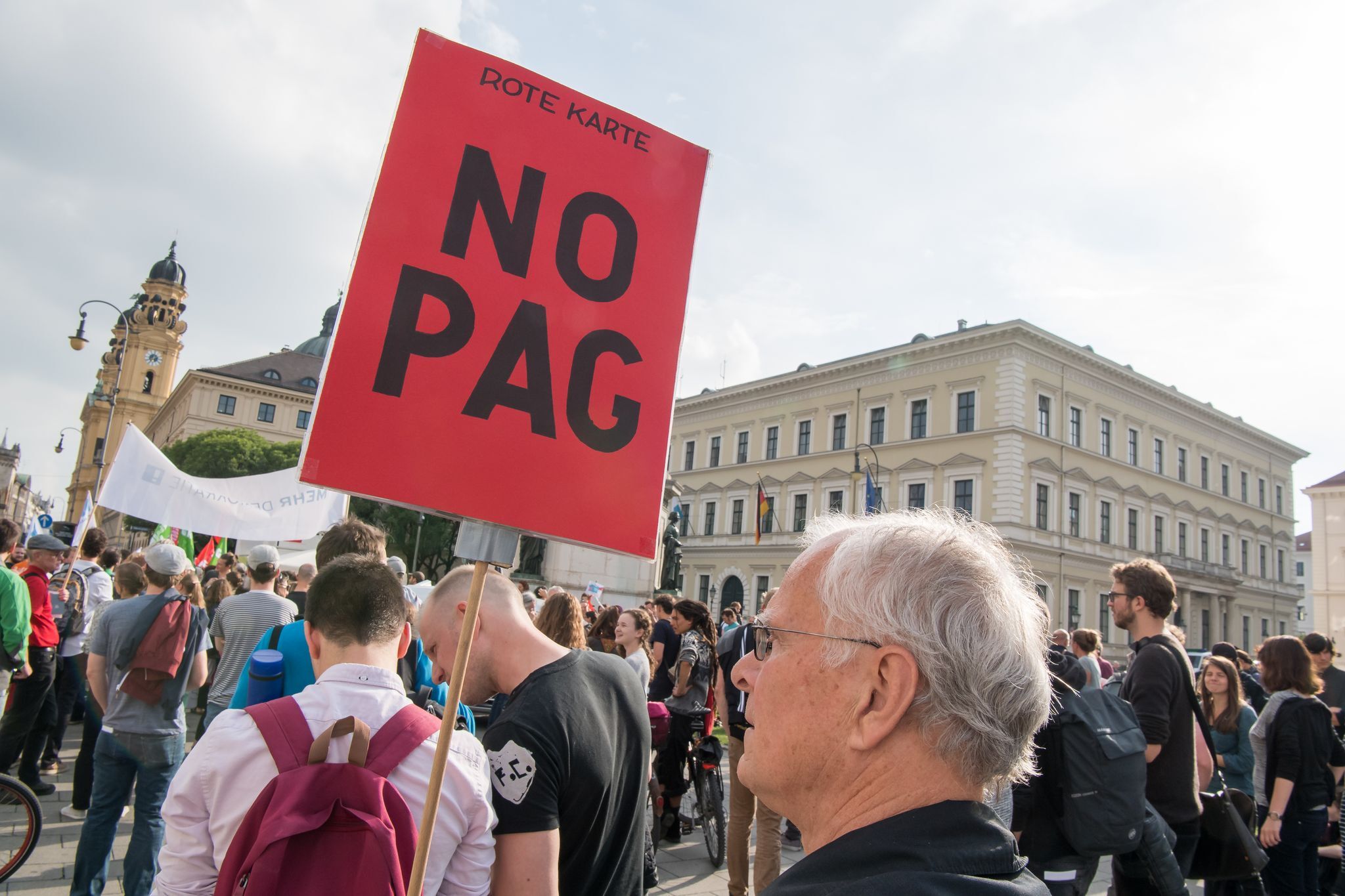 Bundesverfassungsgericht prüft Bayerns Polizeigesetz