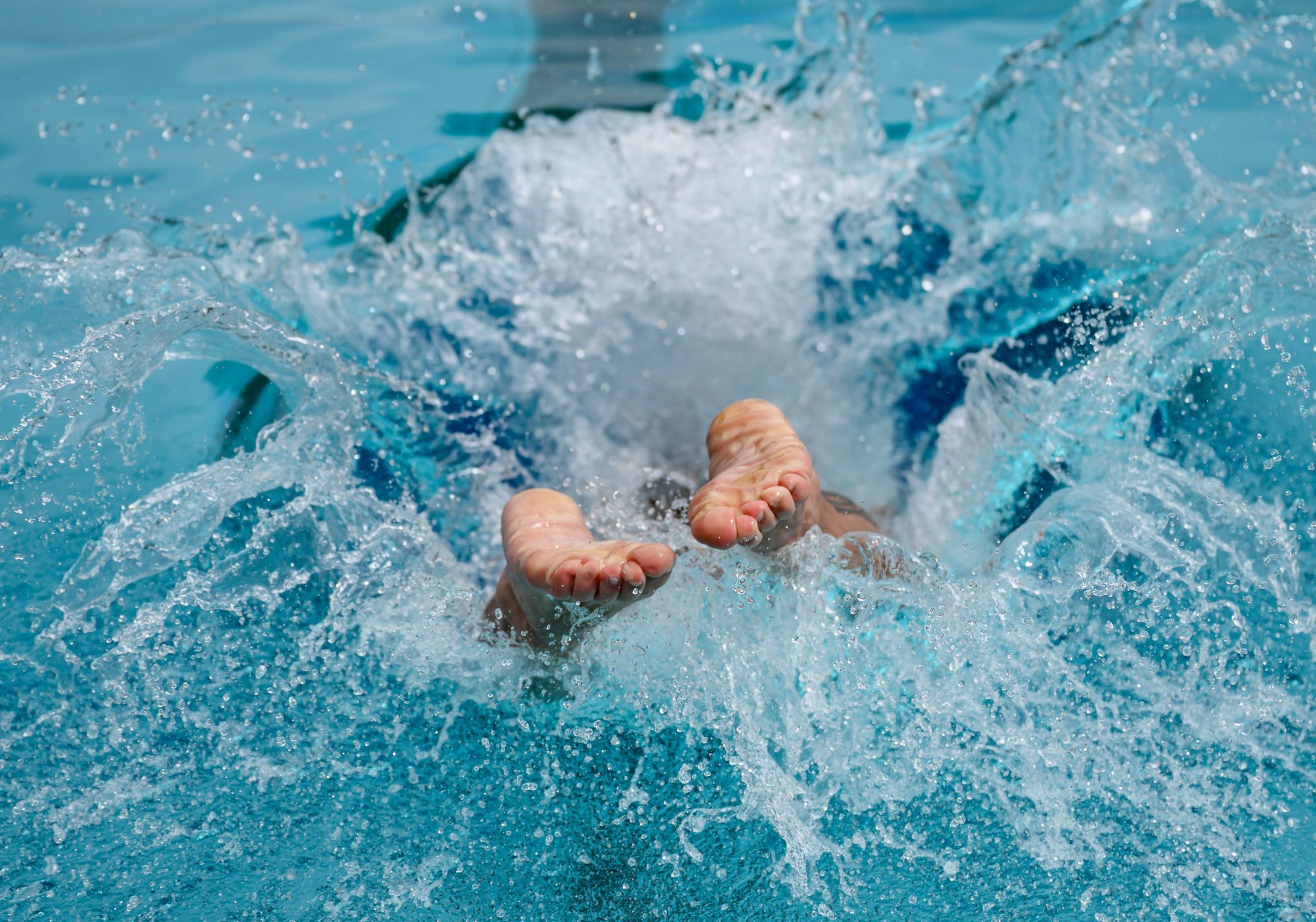 Anonymer Gönner spendiert Kindern freies Freibad