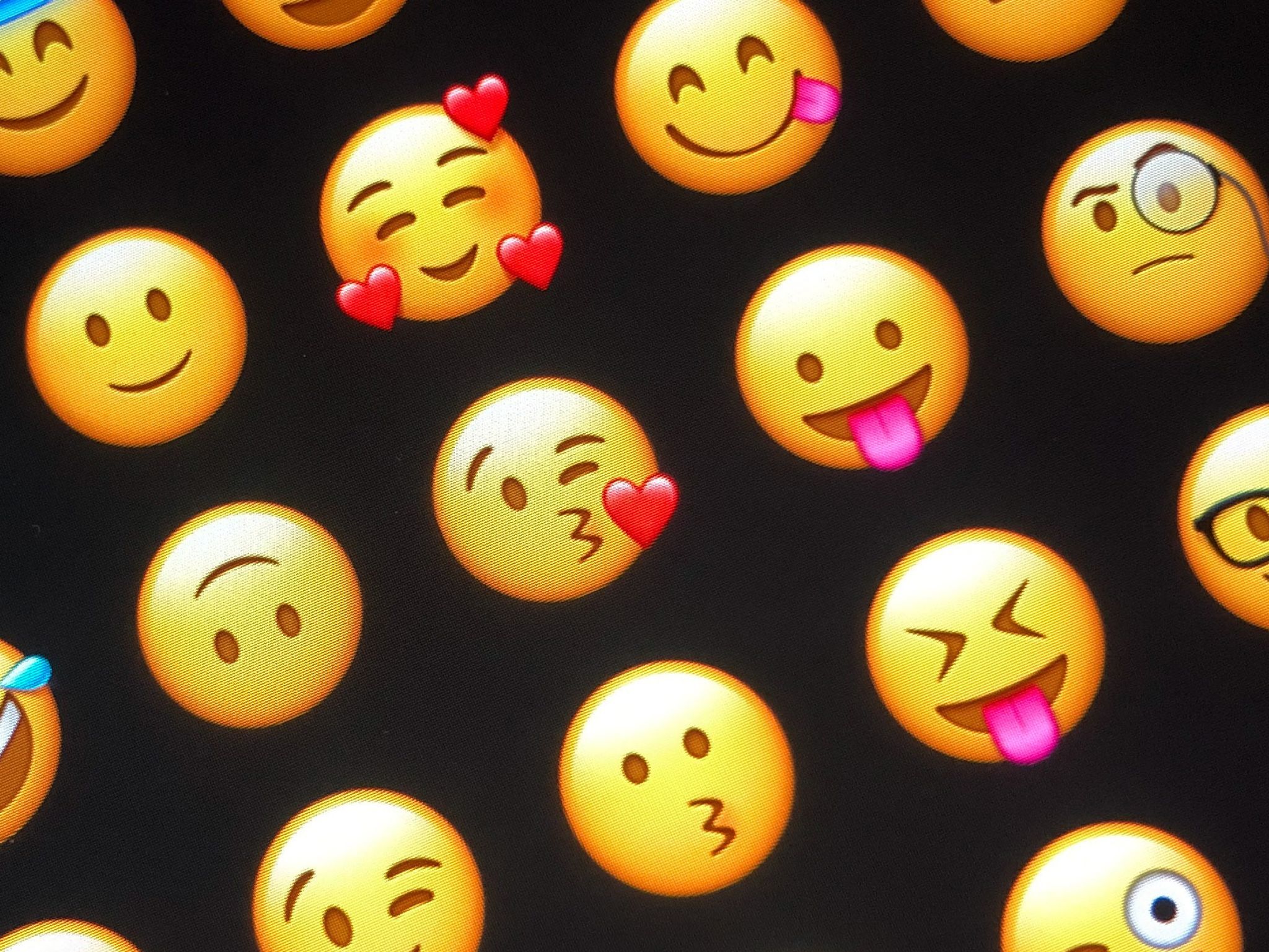 Nur jede und jeder Zehnte nutzt gar keine Emojis