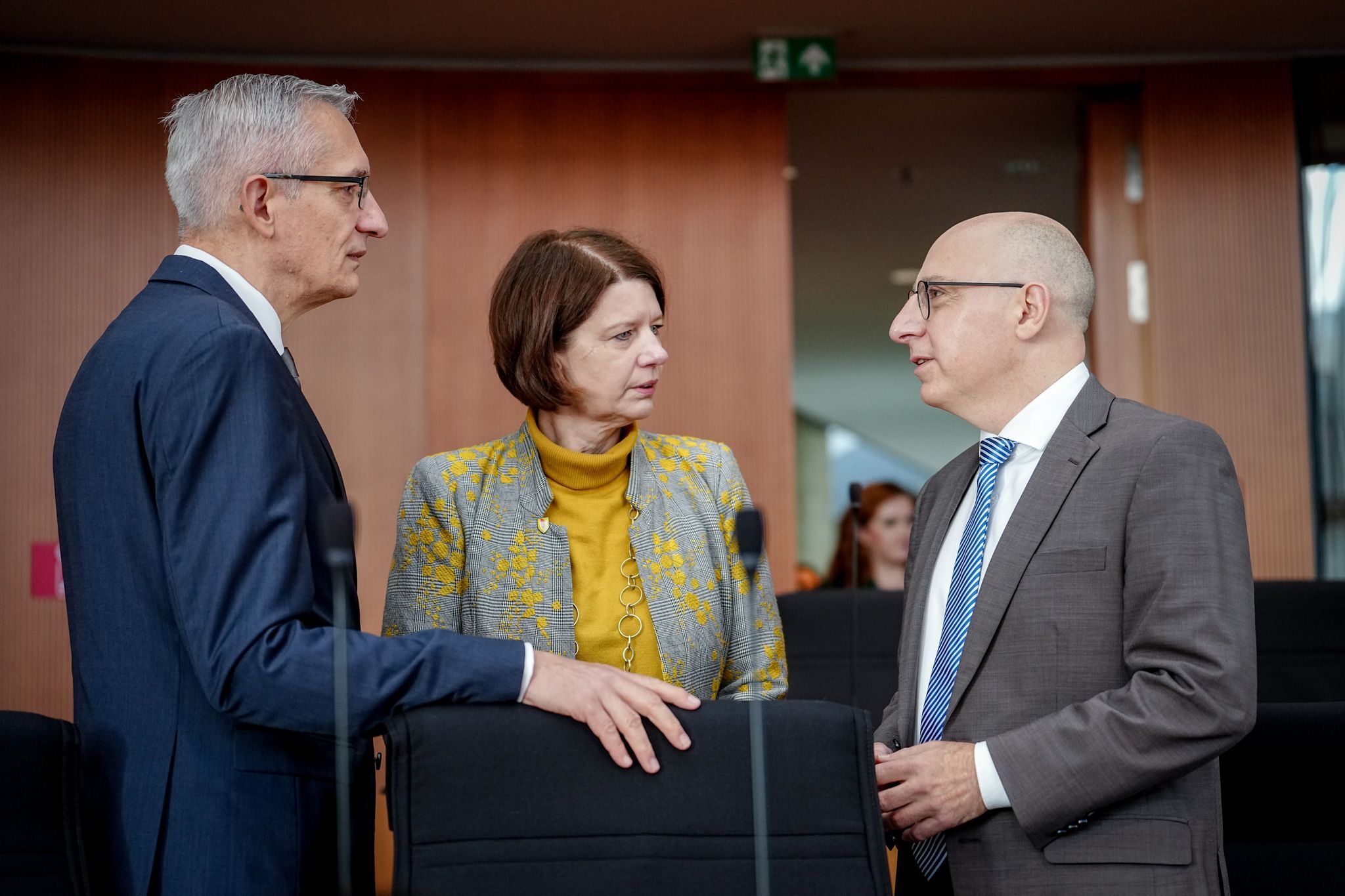 Kabinett will Nachrichtendiensten aktive Abwehr erlauben